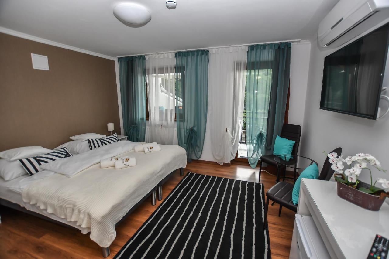 E-Vasko Panzio Borpince Bed & Breakfast Tokaj Exterior photo