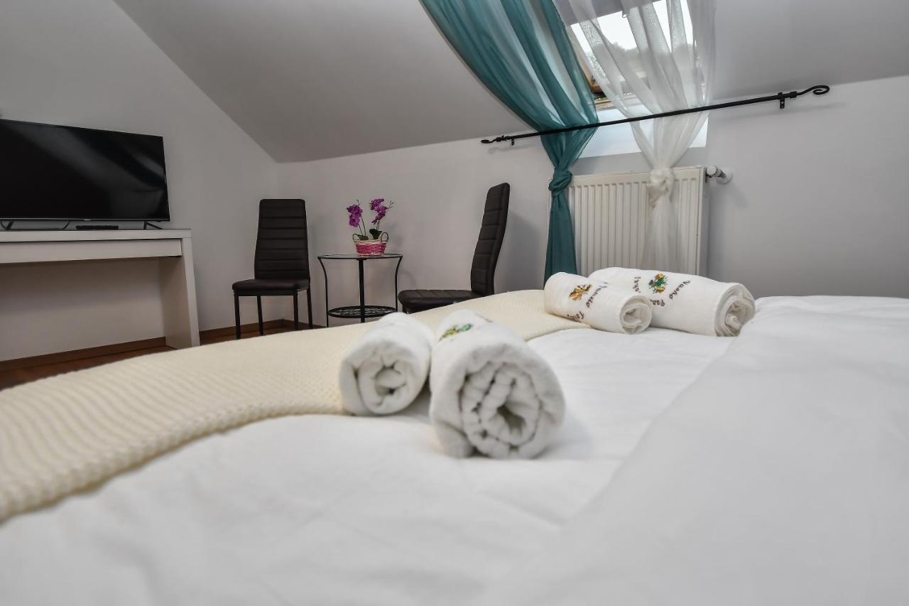 E-Vasko Panzio Borpince Bed & Breakfast Tokaj Exterior photo